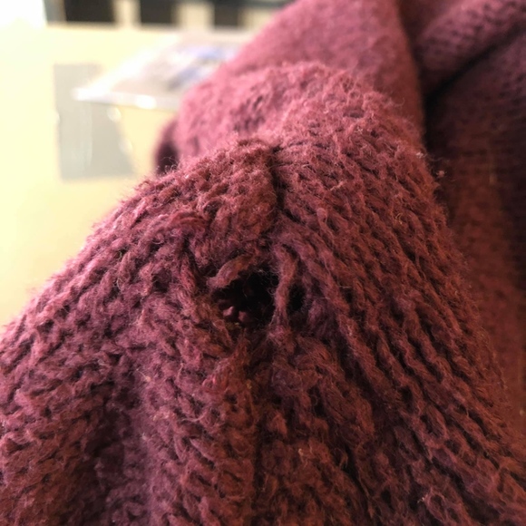 Heavy sweater - Picture 3 of 5